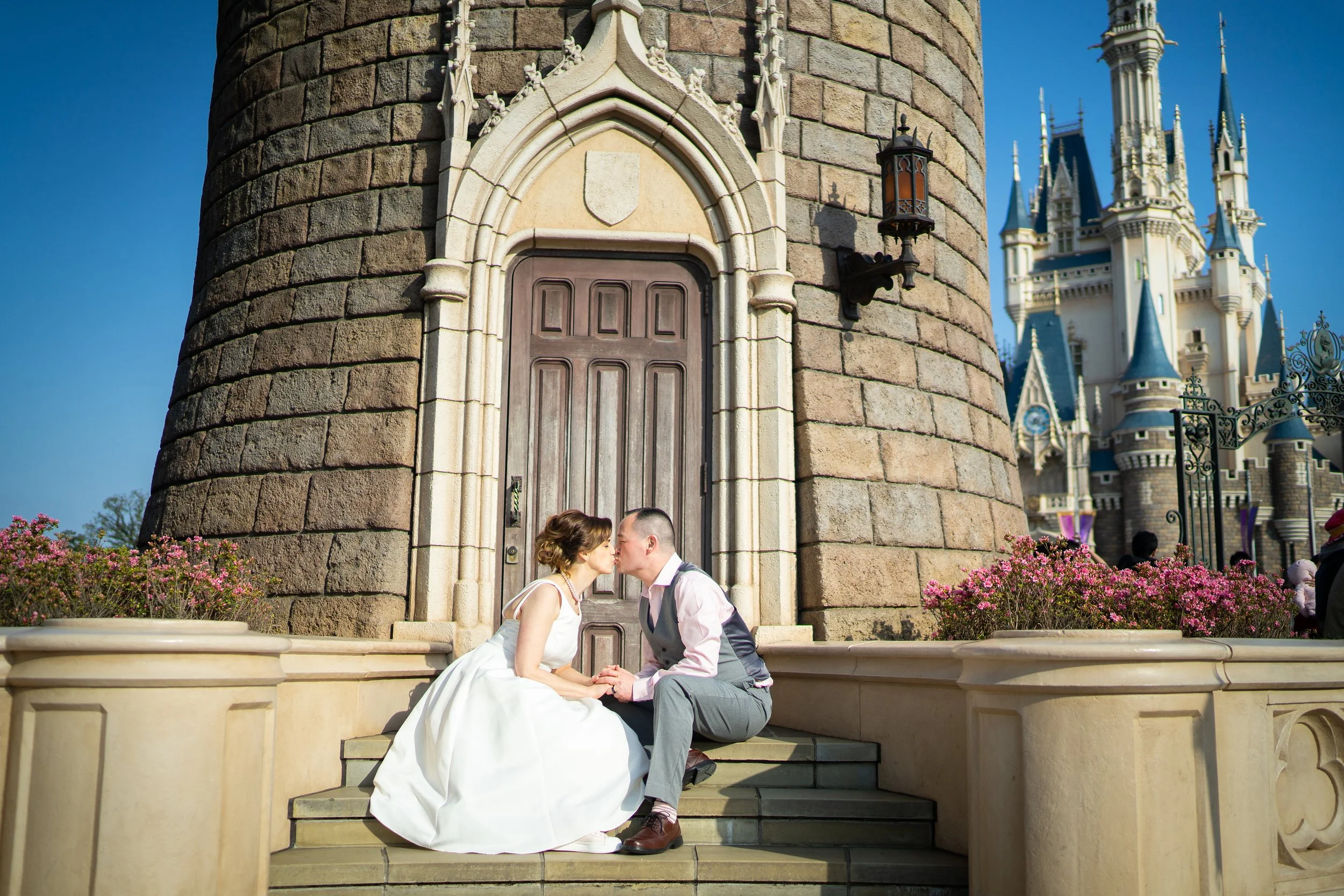 Tokyo Wedding Photographer: 20th Wedding Anniversary at Tokyo Disneyland