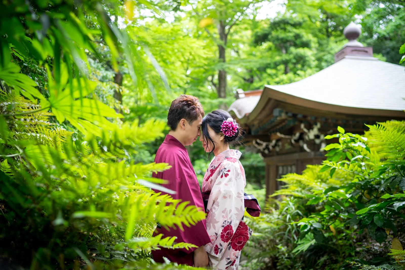 Tokyo Vacation Photographer: Honeymoon Session at Koishikawa Korakuen