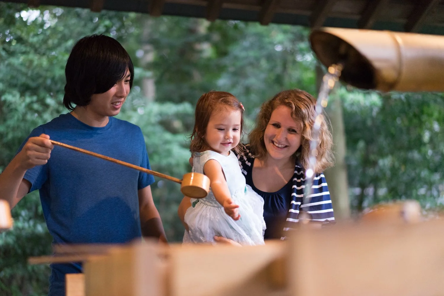 Tokyo Tourist Photographer: The Ogawa Family explores Meiji Shrine and Harajuku