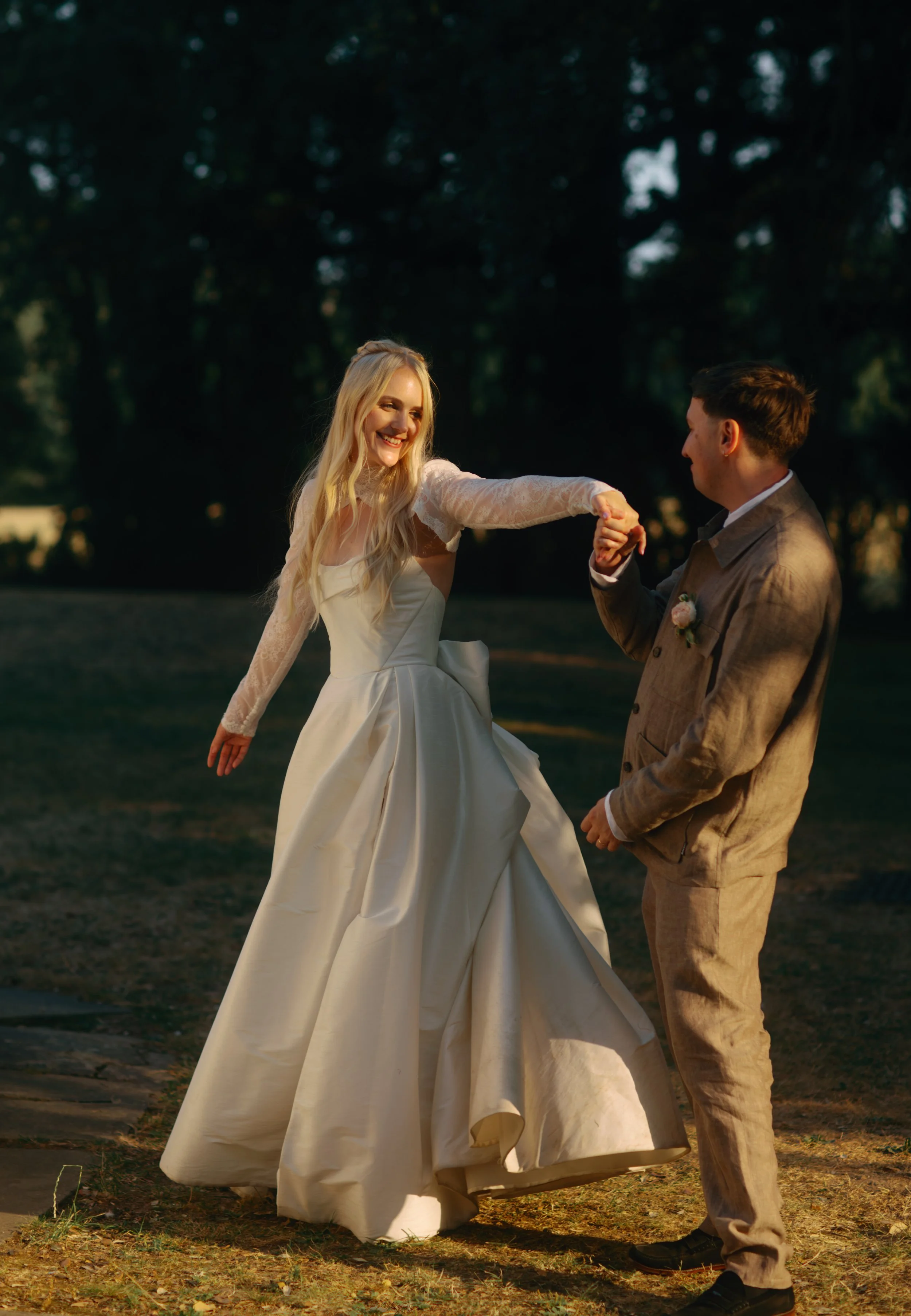 Sophie&JoshWED-R6M24092.jpg