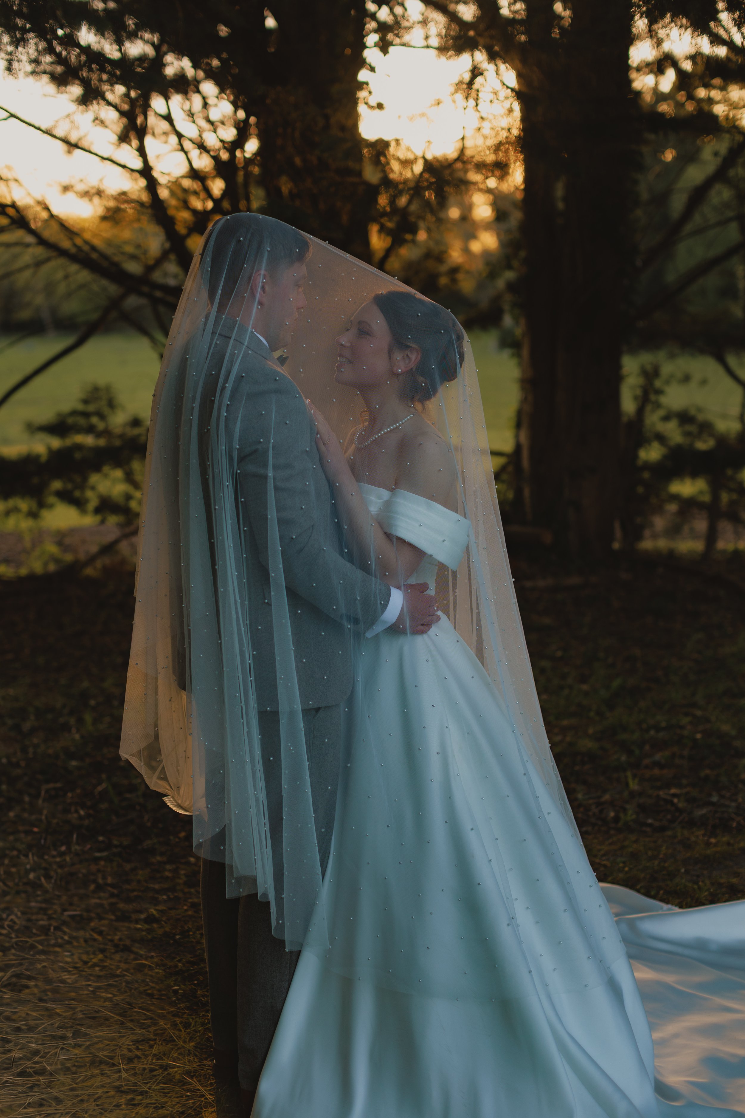 Emily&RobWED240426-R6M21143.jpg