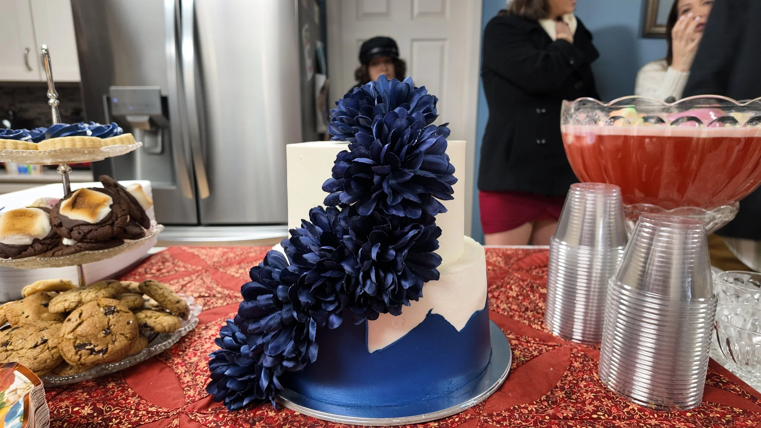 Trinity Wedding Cake 1.JPG