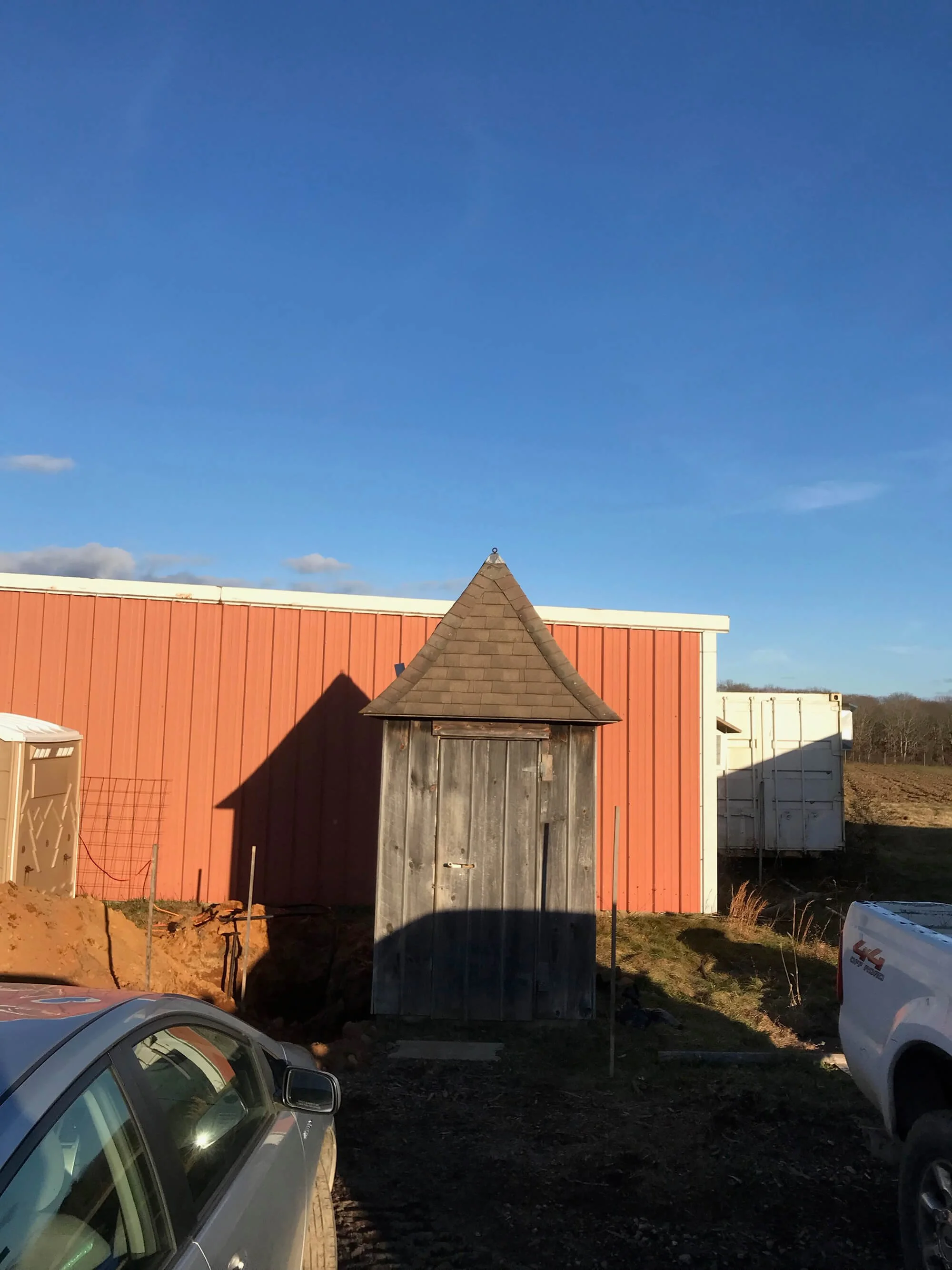 22 IGI Bathroom.jpeg