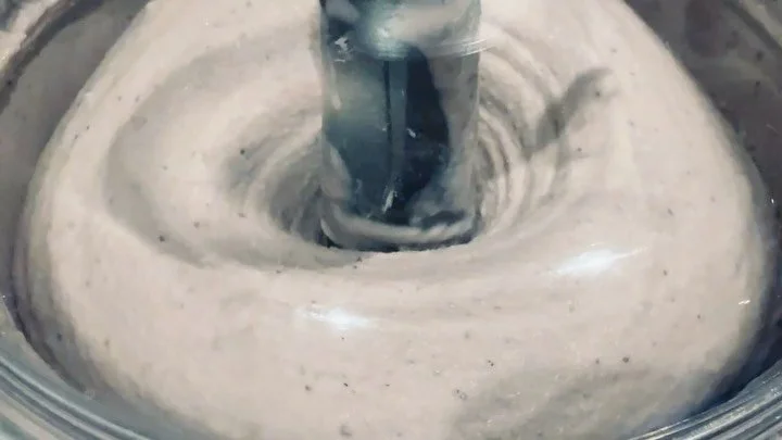 Been experimenting at home with some yoghurt gelato flavours....just made a small batch of this blueberry yoghurt gelato and it rocks! 🤗❄️🫐❤️

Free tasters will be available in the shop from 2pm today....come and try it! 

⭐️ We are also selling fe