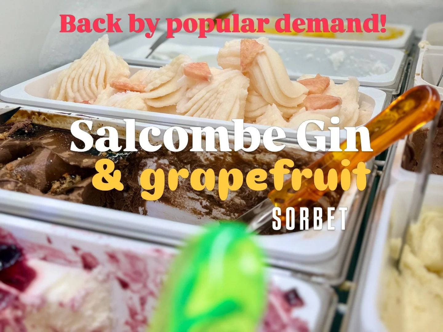 Back in the display for the coming weekend, our epic @salcombegin and pink grapefruit sorbetto! 🍧❤️😎

 It's #refreshing #delicious and a bit #naughty 🤗🥳

.....a perfect #gelato cleanser after a classic 🐟 or 🦀 lunch in #salcombe
