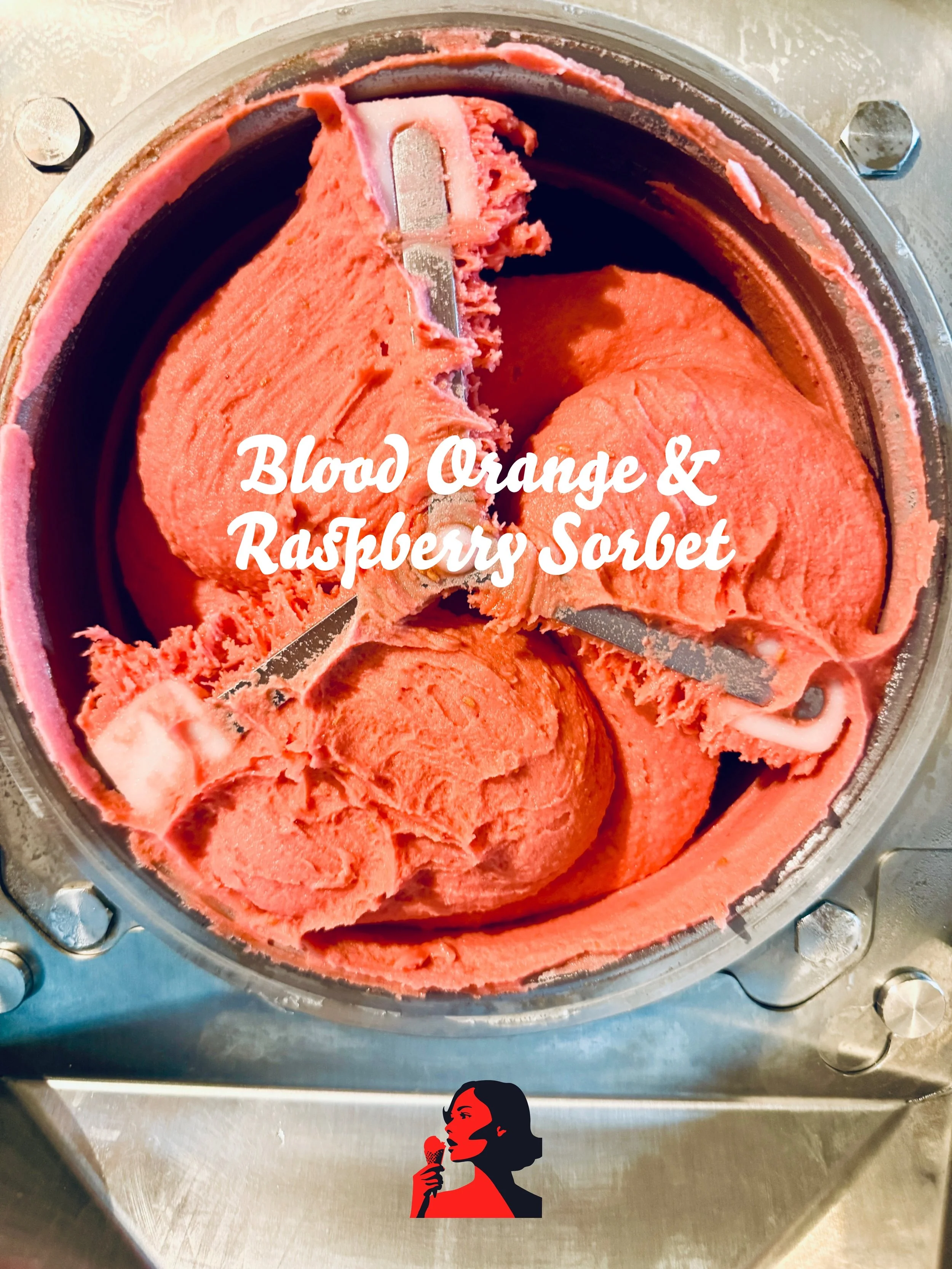 Apologies for the lack of choice today it's been a crazy few days!! 😎☀️🍧🏃&zwj;♂️ 

We are busy rebuilding our stocks but it's been really hard finding fruit supplies after the bank holiday madness. We did manage to get some lovely blood oranges an