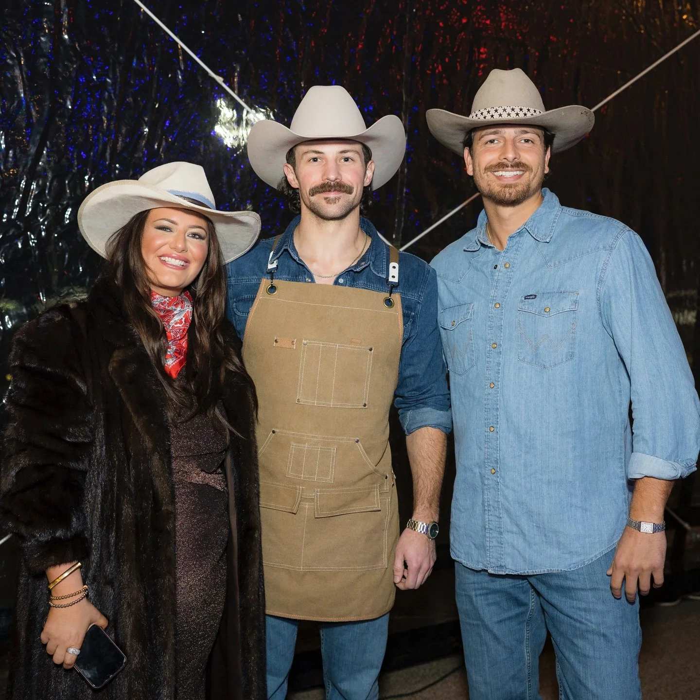 It&rsquo;s a Cowboy Christmas 🎄🤠 
&bull;
&bull;
&bull;
&bull;
&bull;
#nashville #viralpost #cannolis #cannoli #cowboy #cowboycannolis #trendingpost #nashvilletn #fyp #fypage #fypageシ #fypシ #reels #rileygreen #morganwallen #nashvilleweddings #wedsoc
