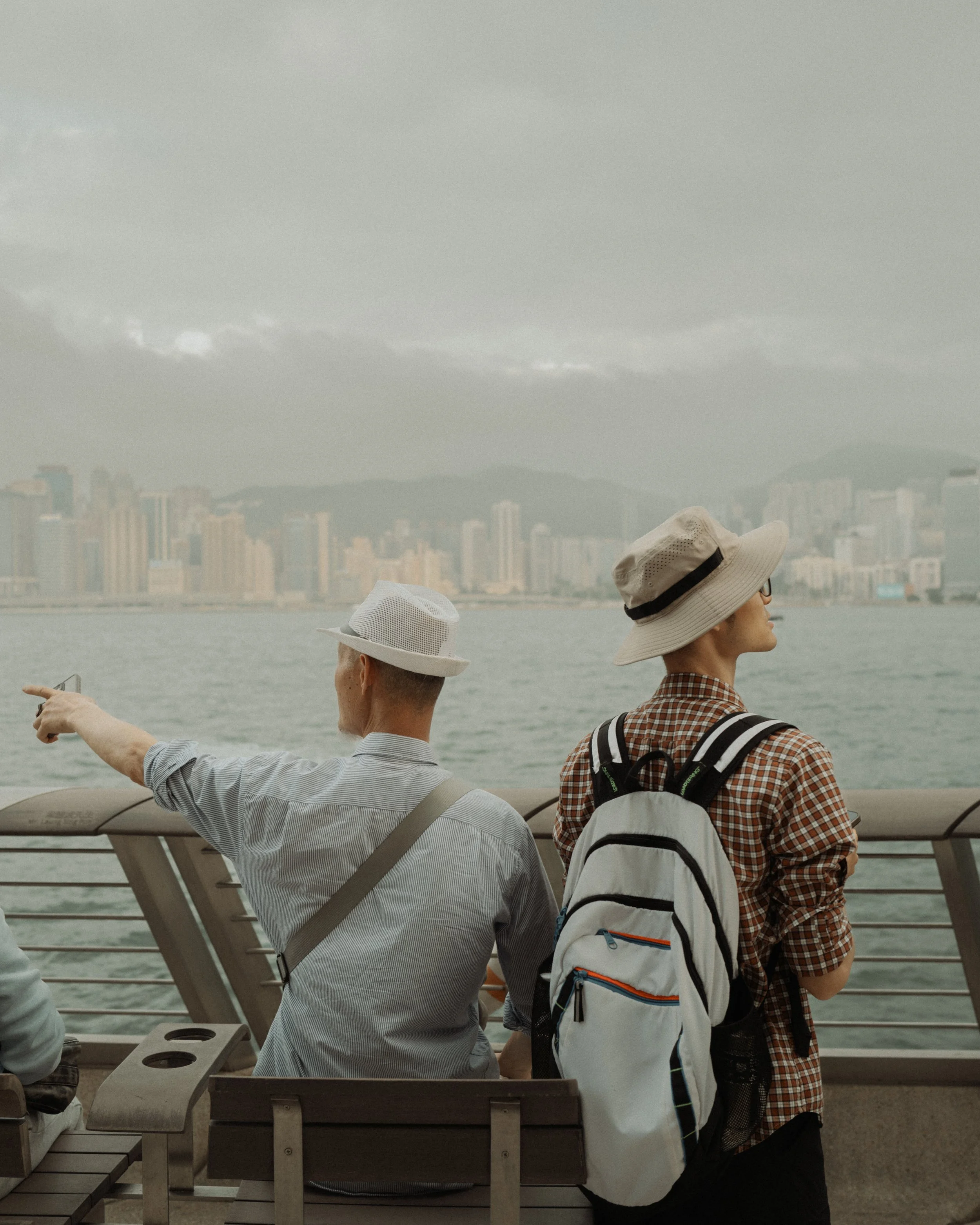  Crossed Wires  | Hong Kong (2025)