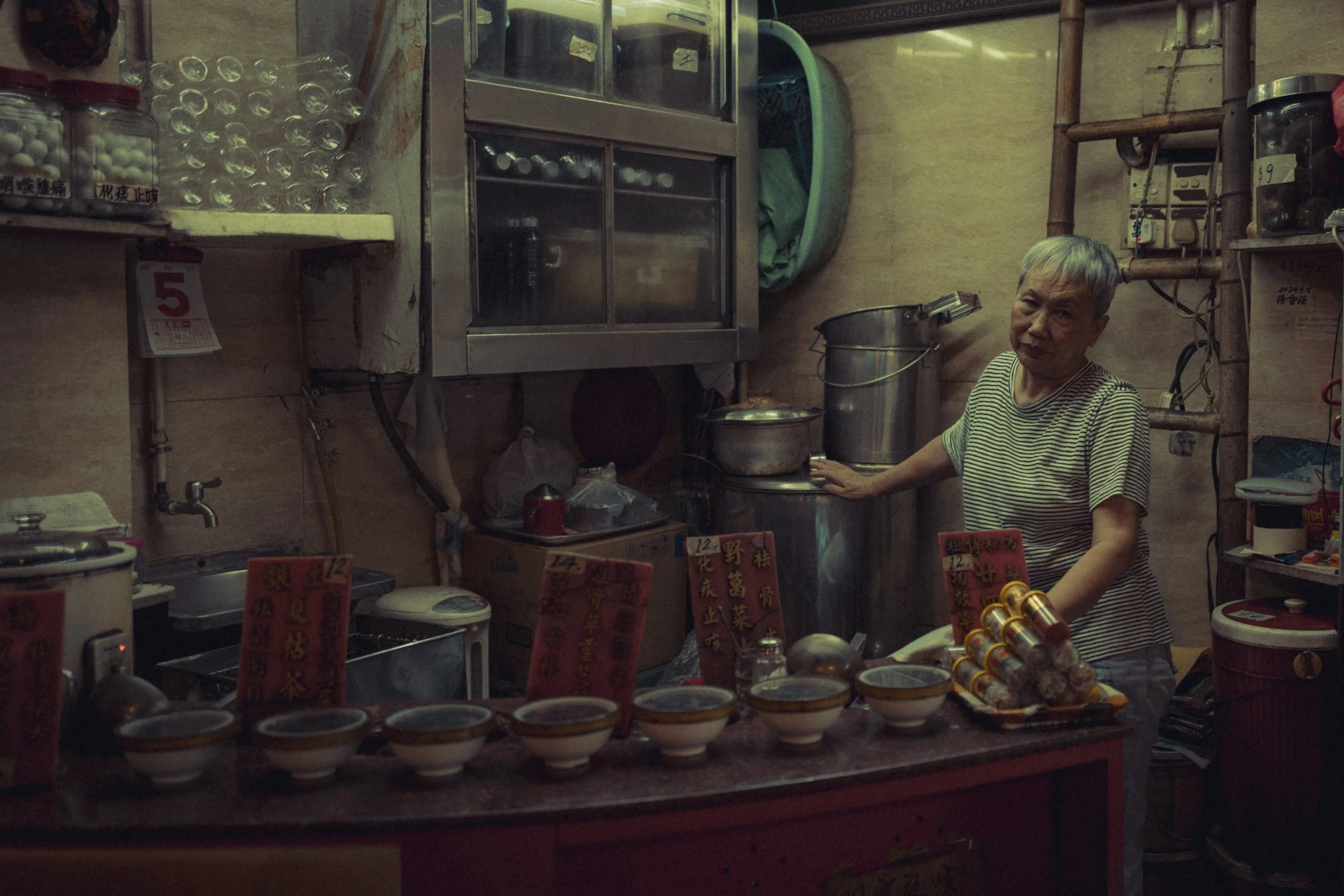  Noodle Vendor at Midnight  | Hong Kong (2025)
