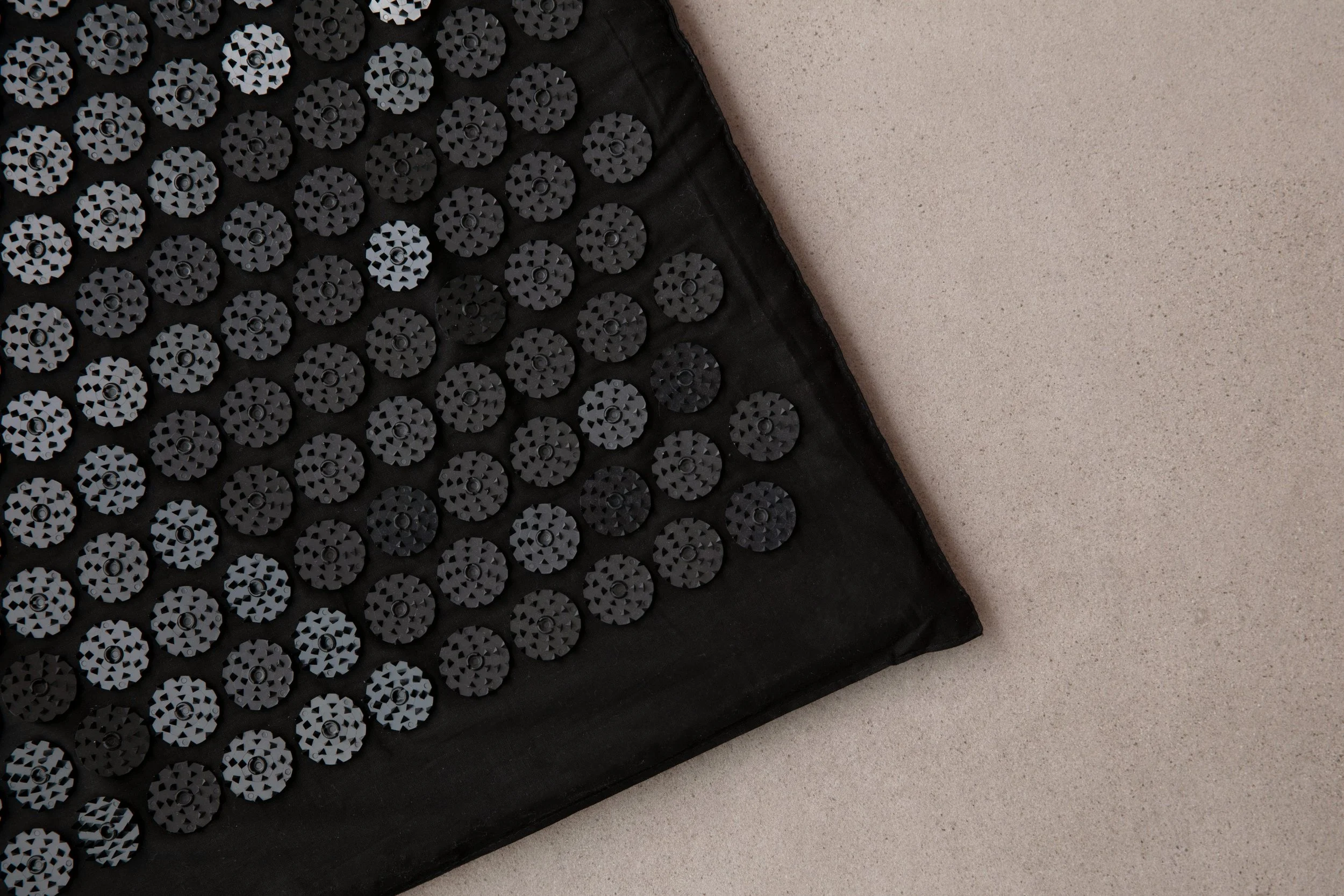 Best Acupressure Mats for Recovery in 2026