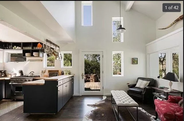 Kitchen 1.2.jpg