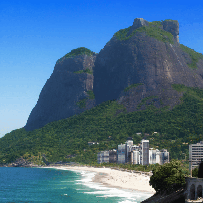 São Conrado beach view from Leblon.png