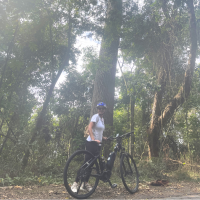 Cycling surrounded by the Tijuca Forest.png
