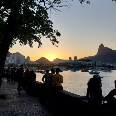 Sunset at Mureta da Urca.png
