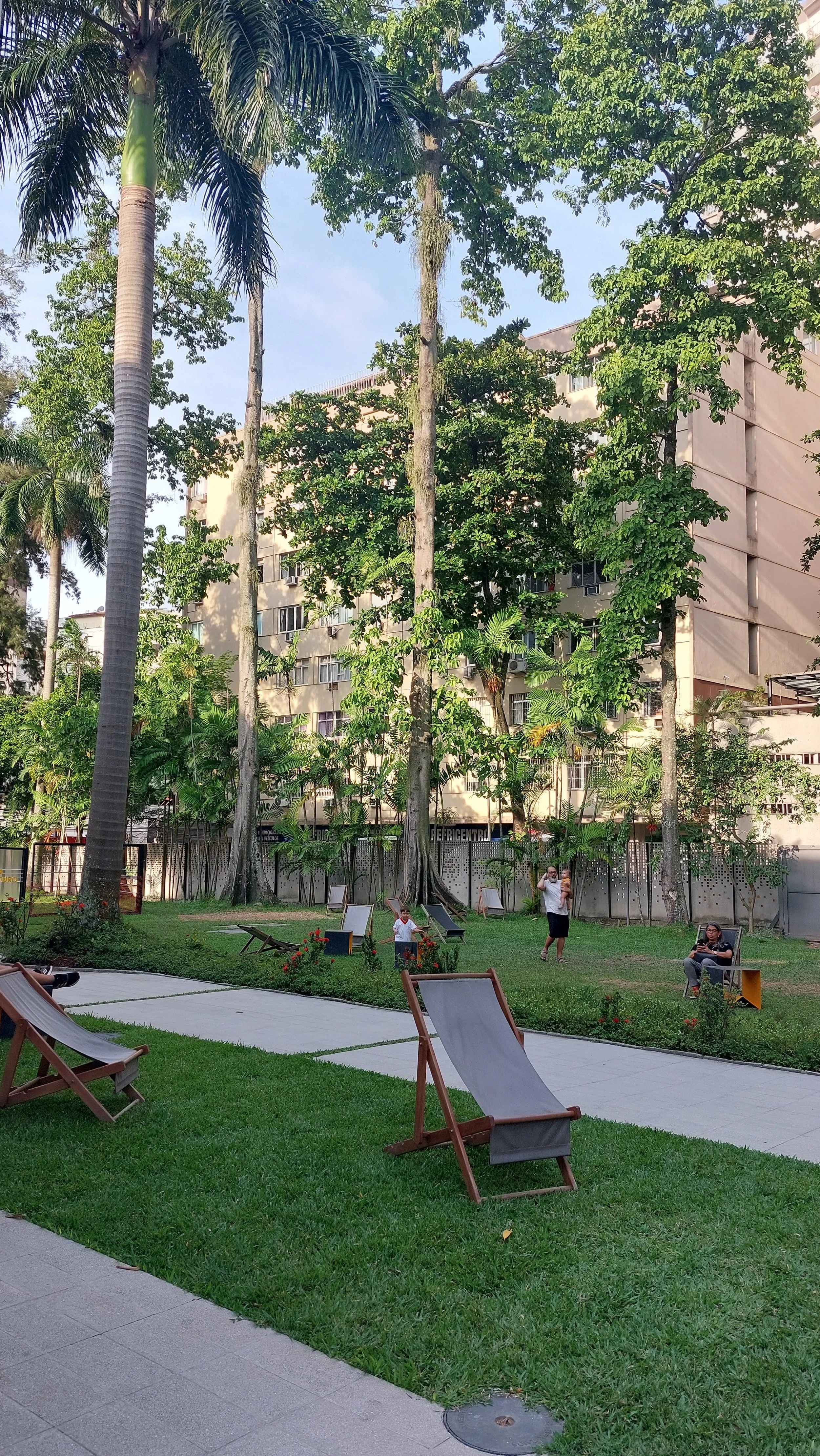 Garden of Emporio Jardim.jpg