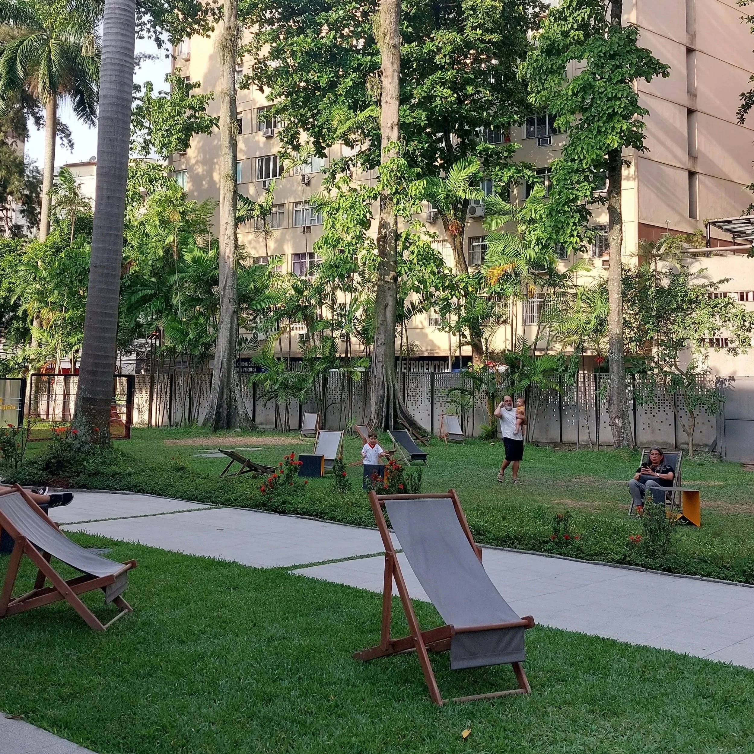 Garden+of+Emporio+Jardim.jpg