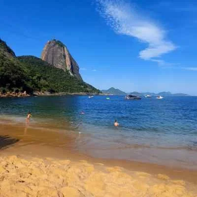Urca Red beach.jpg