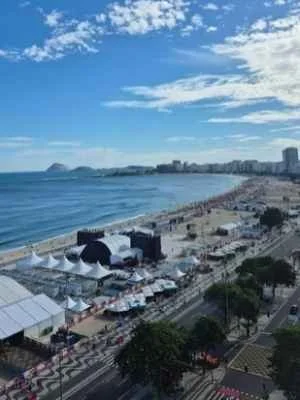carnival-fan-fest-copacabana-beach.jpg