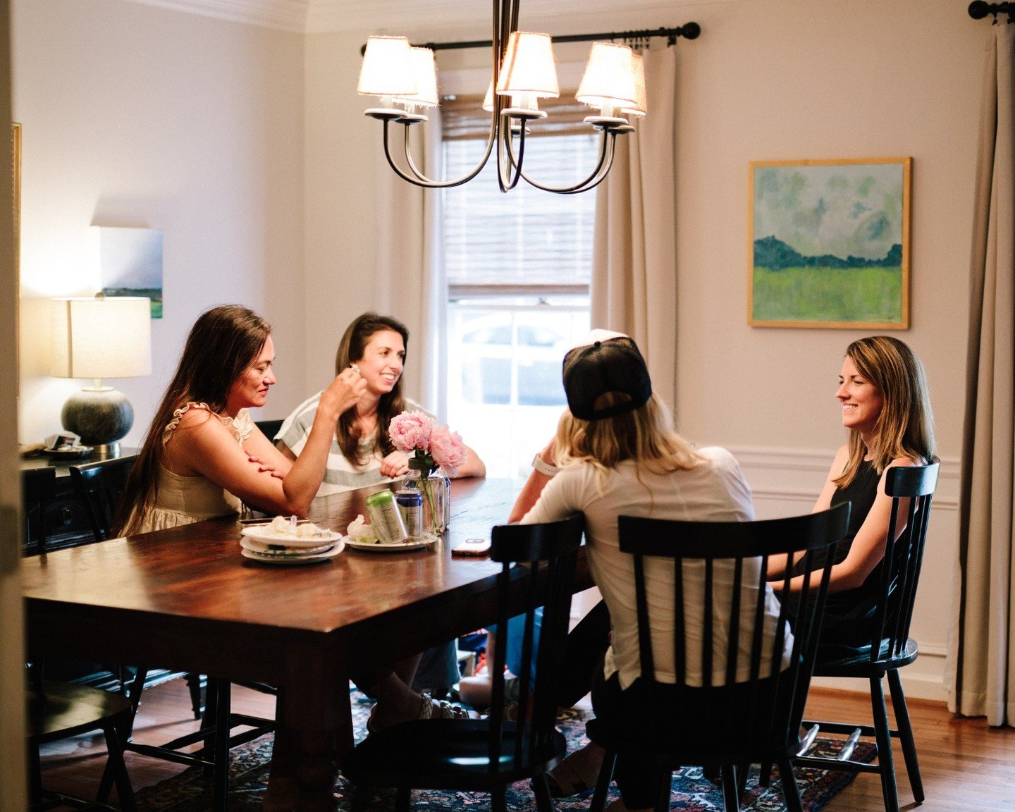 Fellowship Groups meet weekly for a time of discipleship and diving deeper into the Word in a small group. Join us as we pursue the Lord together!

Men's Fellowship - Monday evening, Tuesday morning, Tuesday evening

Women's Fellowship - Tuesday morn