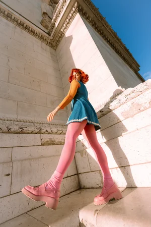 DEMI JENKINS | Peachy Skaterr - Choreographer, Rollerskater, Content