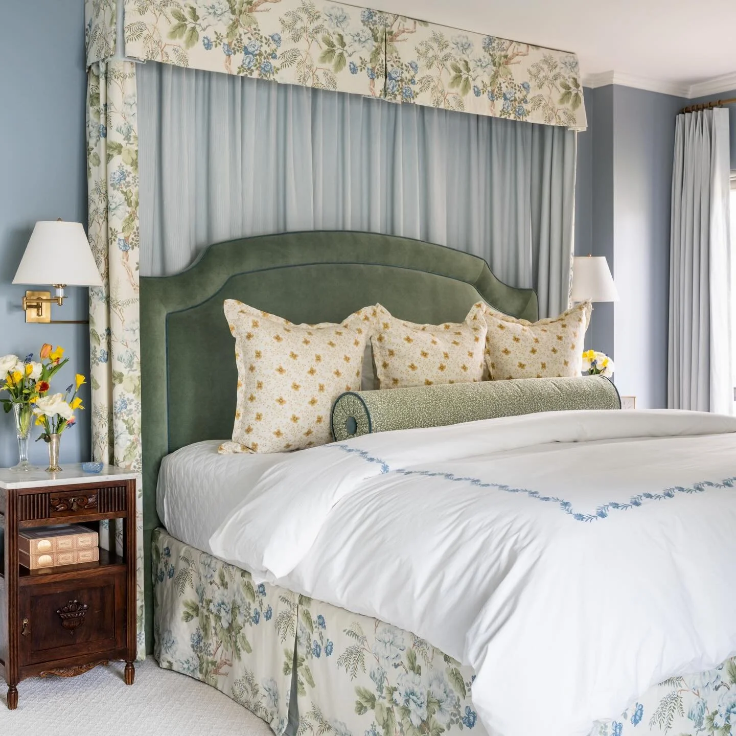 Designing for a fellow creative is as uniquely rewarding as it is challenging.

Our client &mdash; a talented graphic designer @honey.bespoke - with the best eye for color - had the whole house dialed in, but felt stuck on her bedroom.

We introduced
