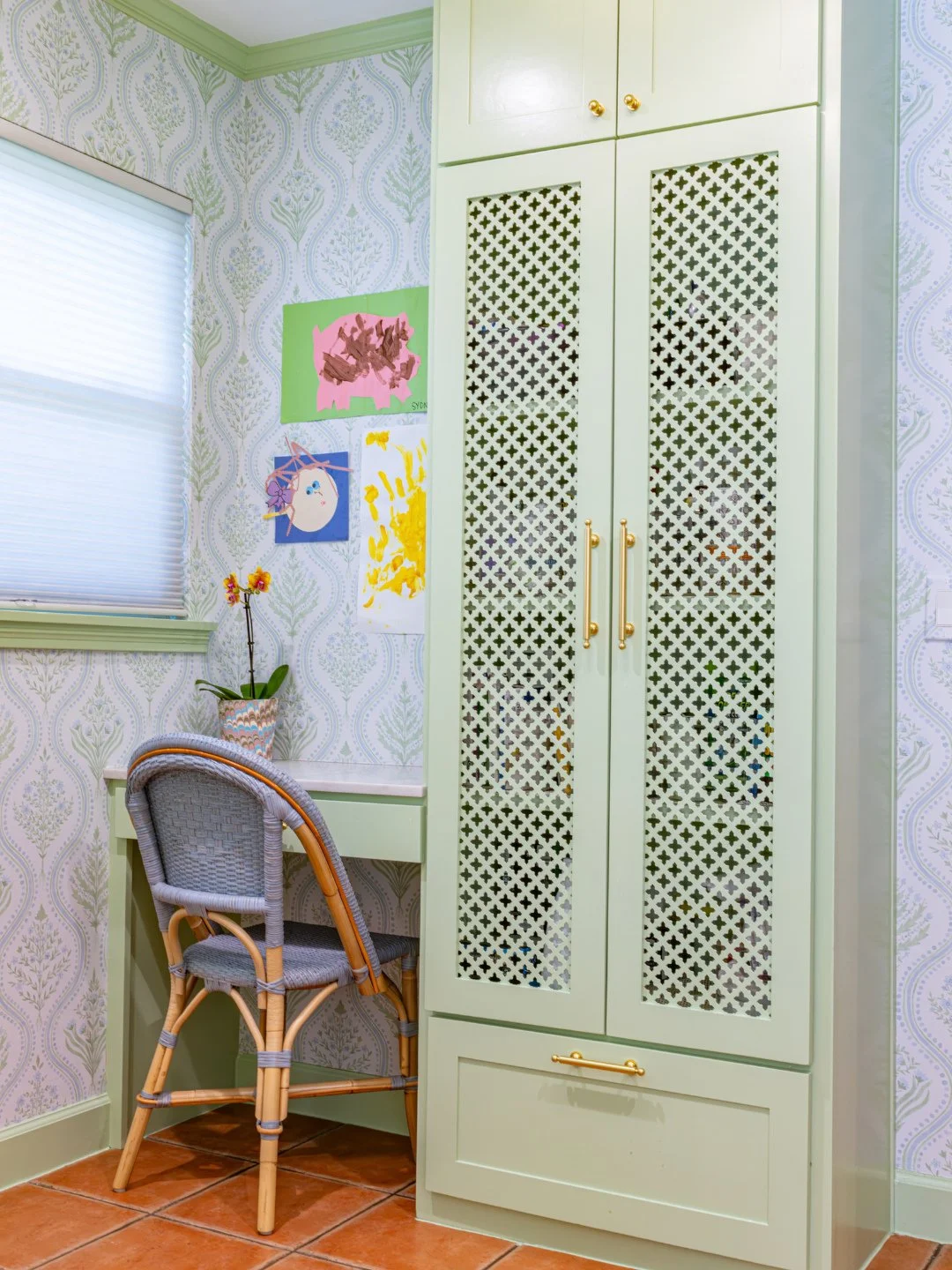 Two under two, soon to be three under three. That&rsquo;s a whole lot of tiny socks. 🧦⁠
⁠
We gave this growing family a mudroom with plenty of storage, room for the laundry piles, and enough personality to make folding feel almost fun.⁠
⁠
Almost. 😉