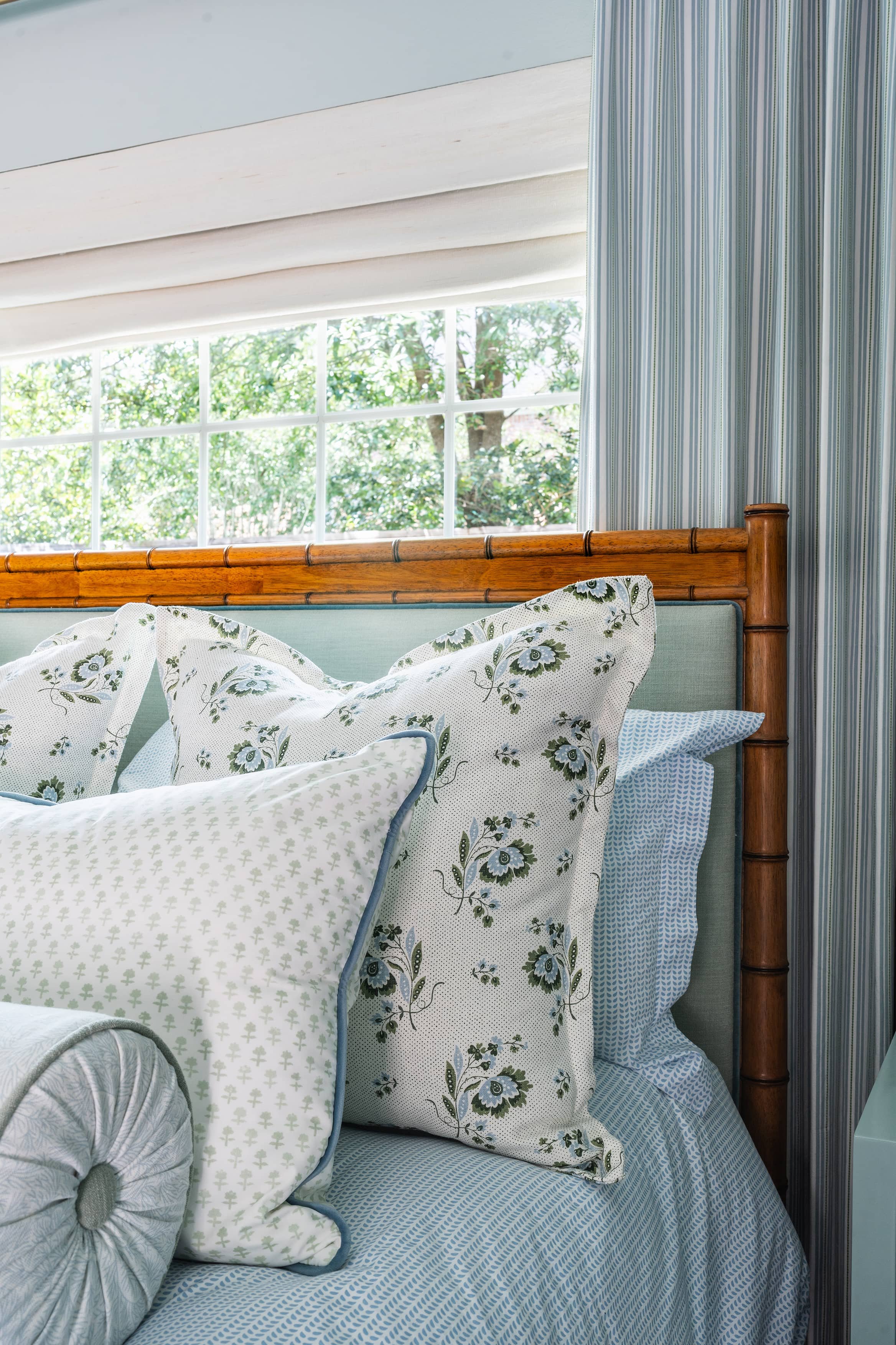 Timberglen Putterman Bedroom Detailed Shots of Putterman Pillows.jpg