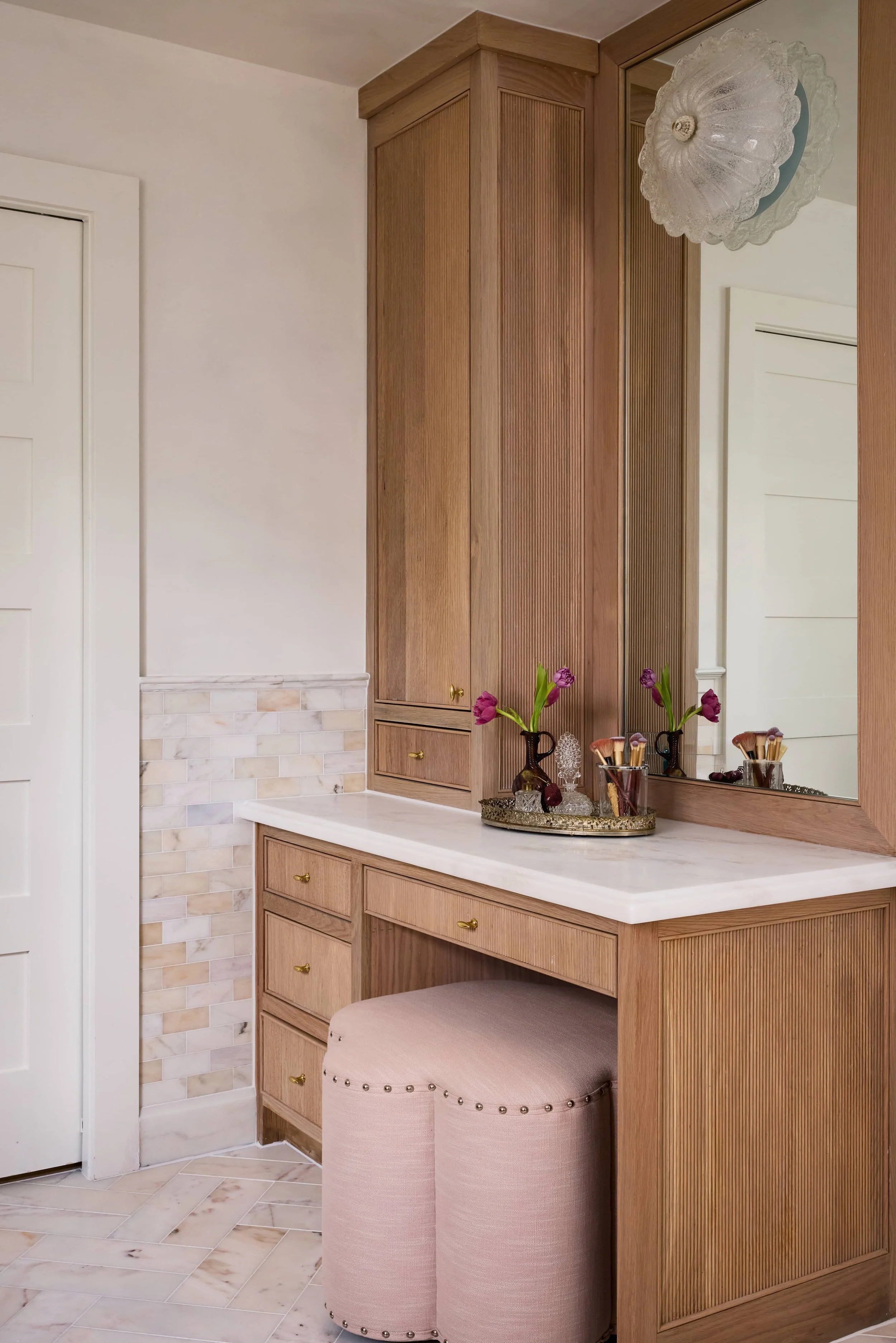 Teshoian Primary Bathroom Makeup Vanity Side View.jpg
