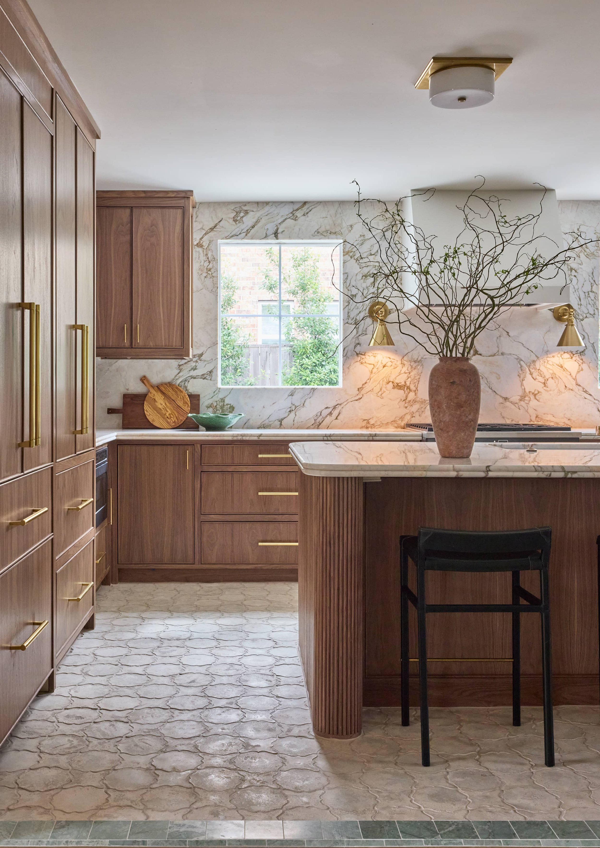 Mooremeadow Kitchen Teshoian Kitchen Front Left.jpg