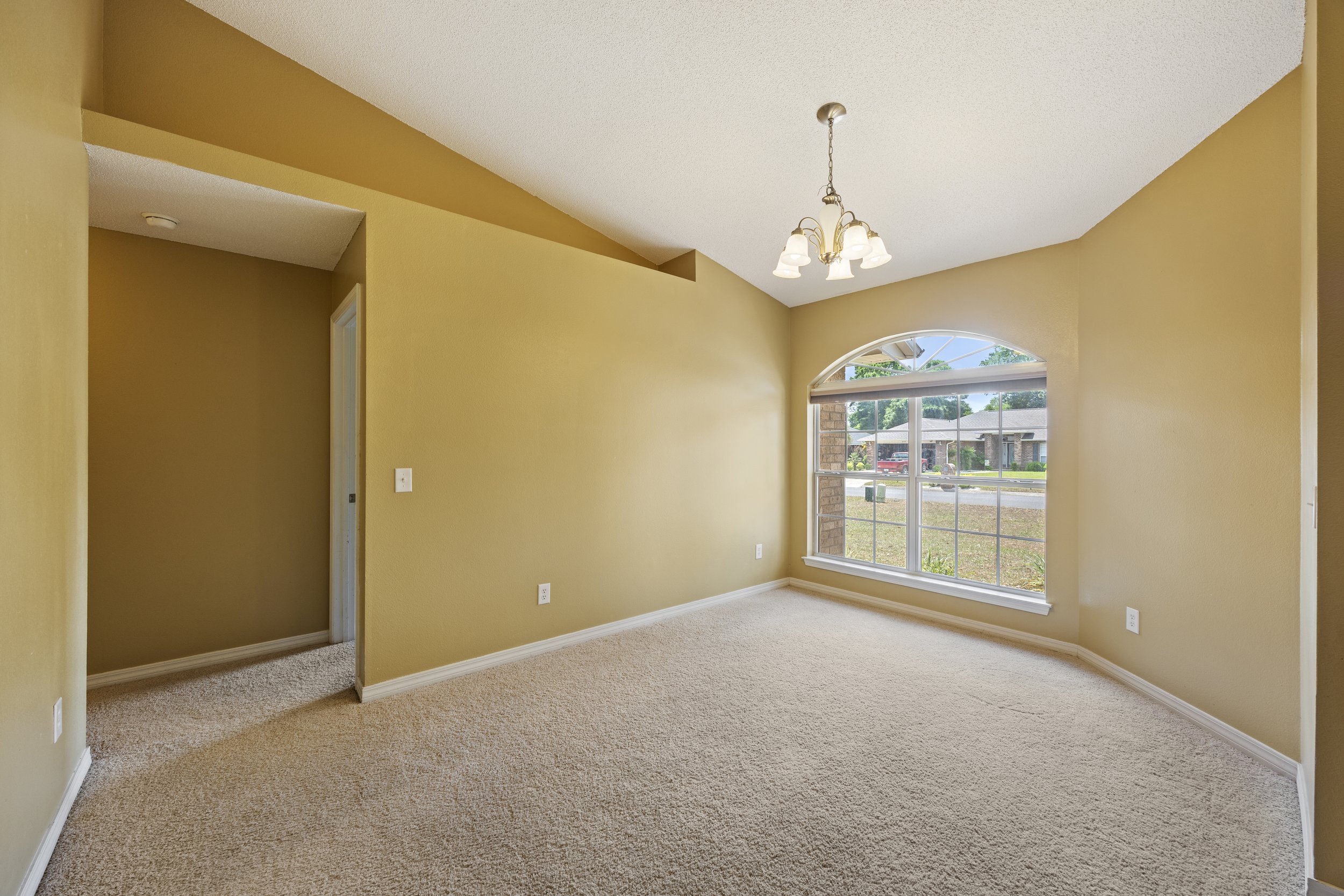 5818 Chi Chi Circle_7.jpg