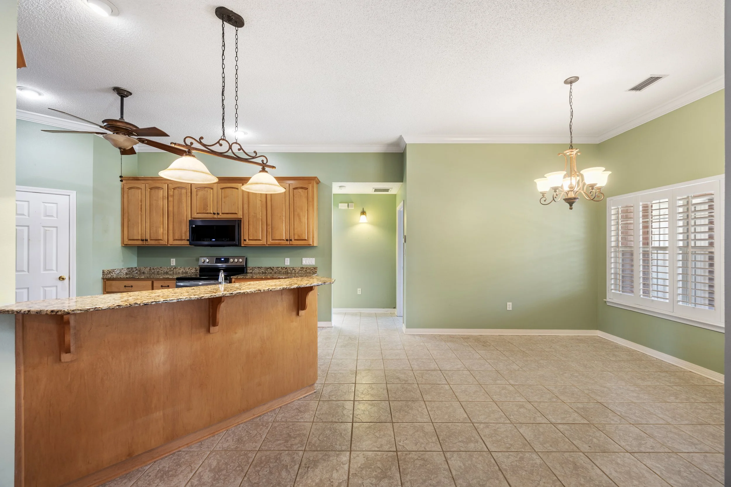 3656 Sawmill Circle62.jpg