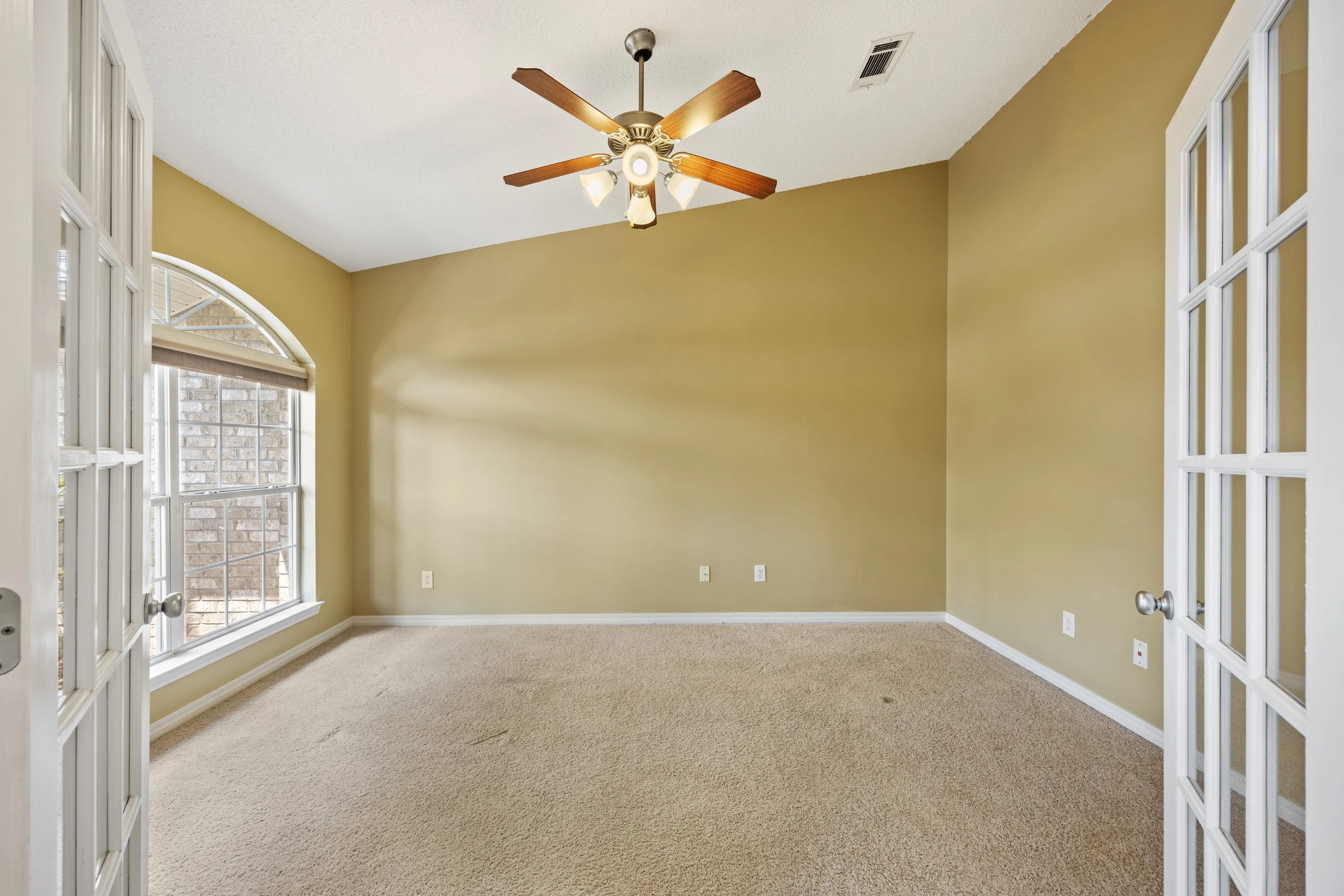 5818 Chi Chi Circle_10.jpg