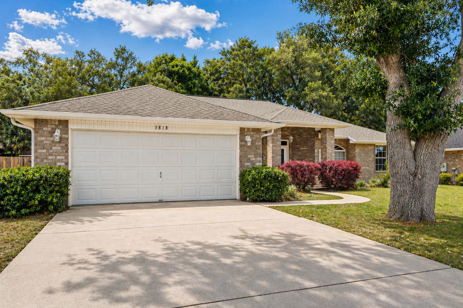 5818 Chi Chi Circle_41.png