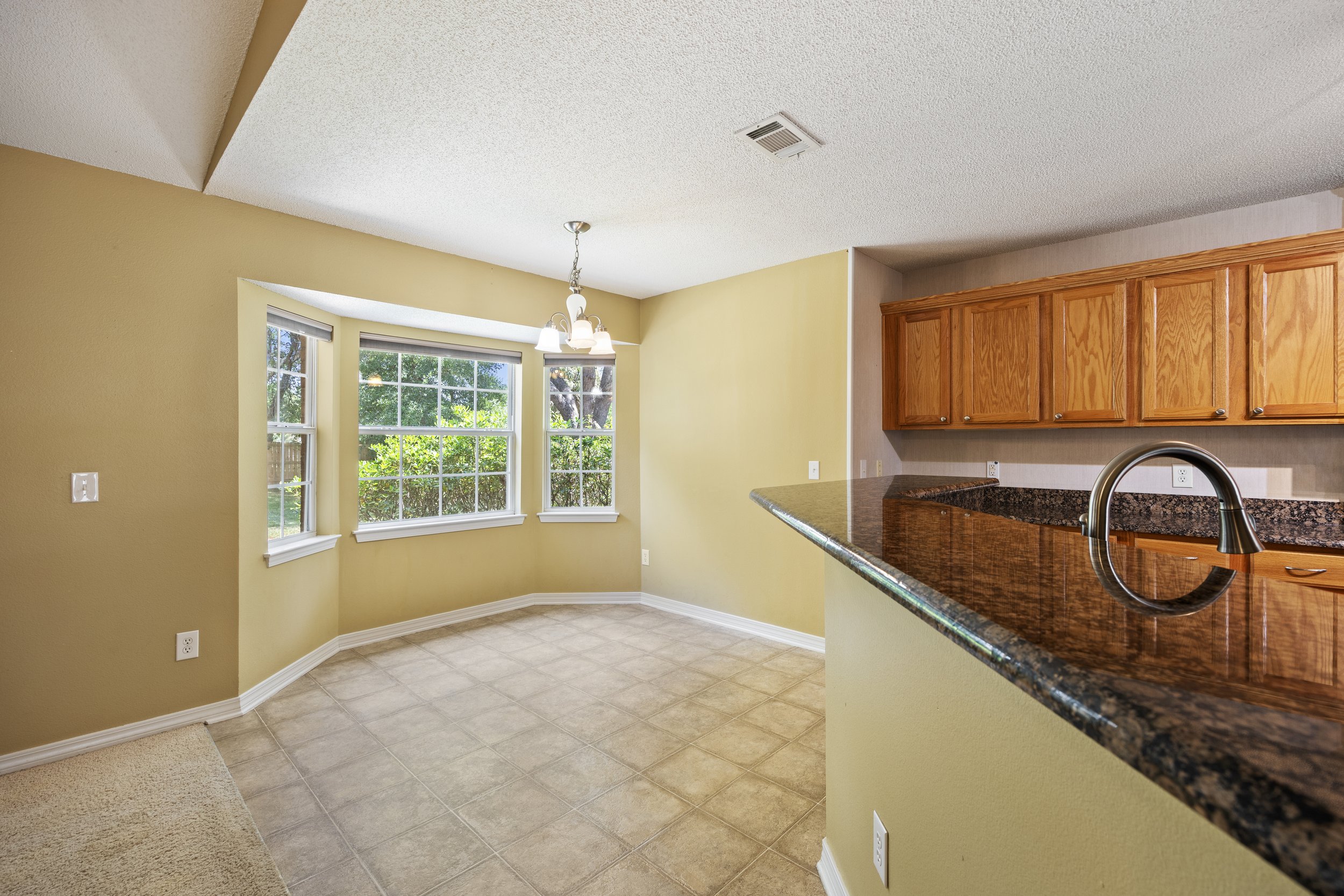 5818 Chi Chi Circle_20.jpg