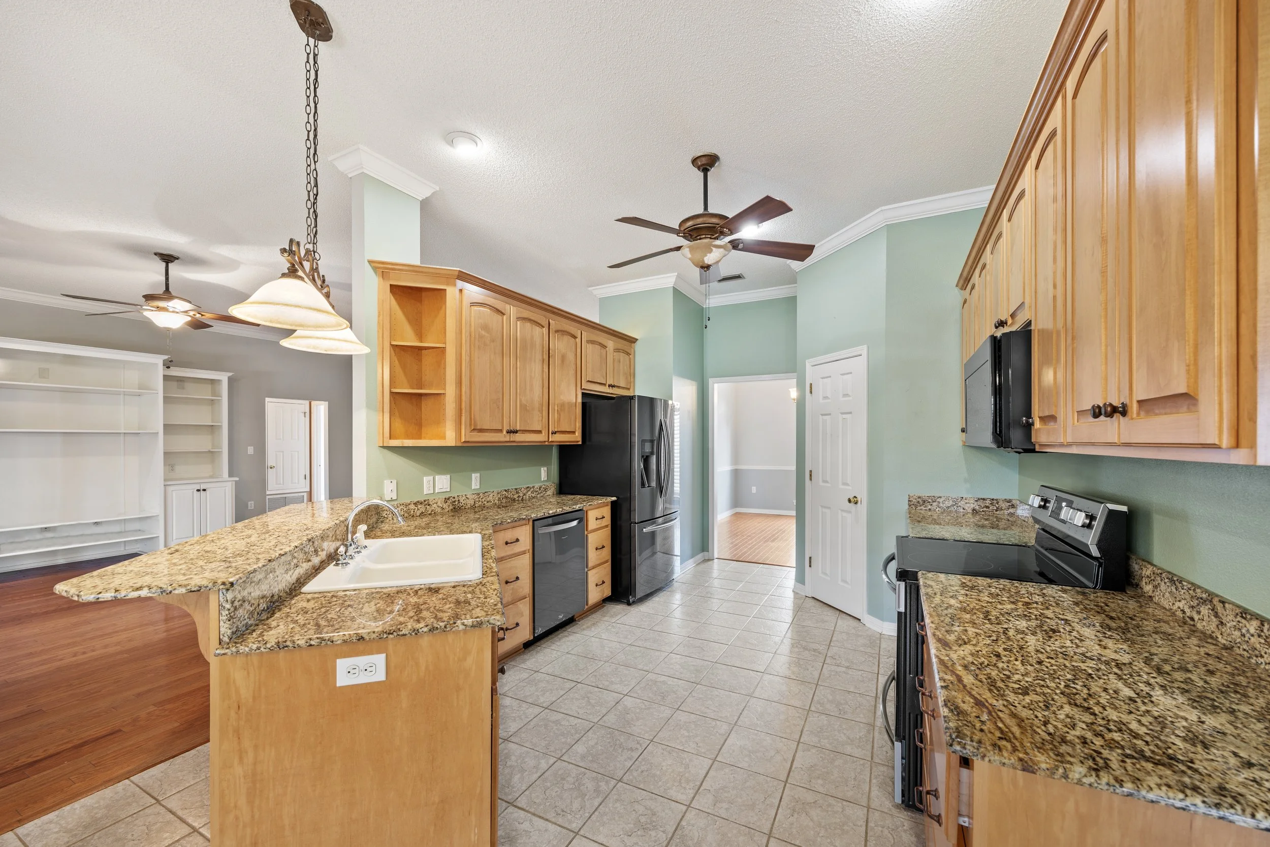 3656 Sawmill Circle57.jpg