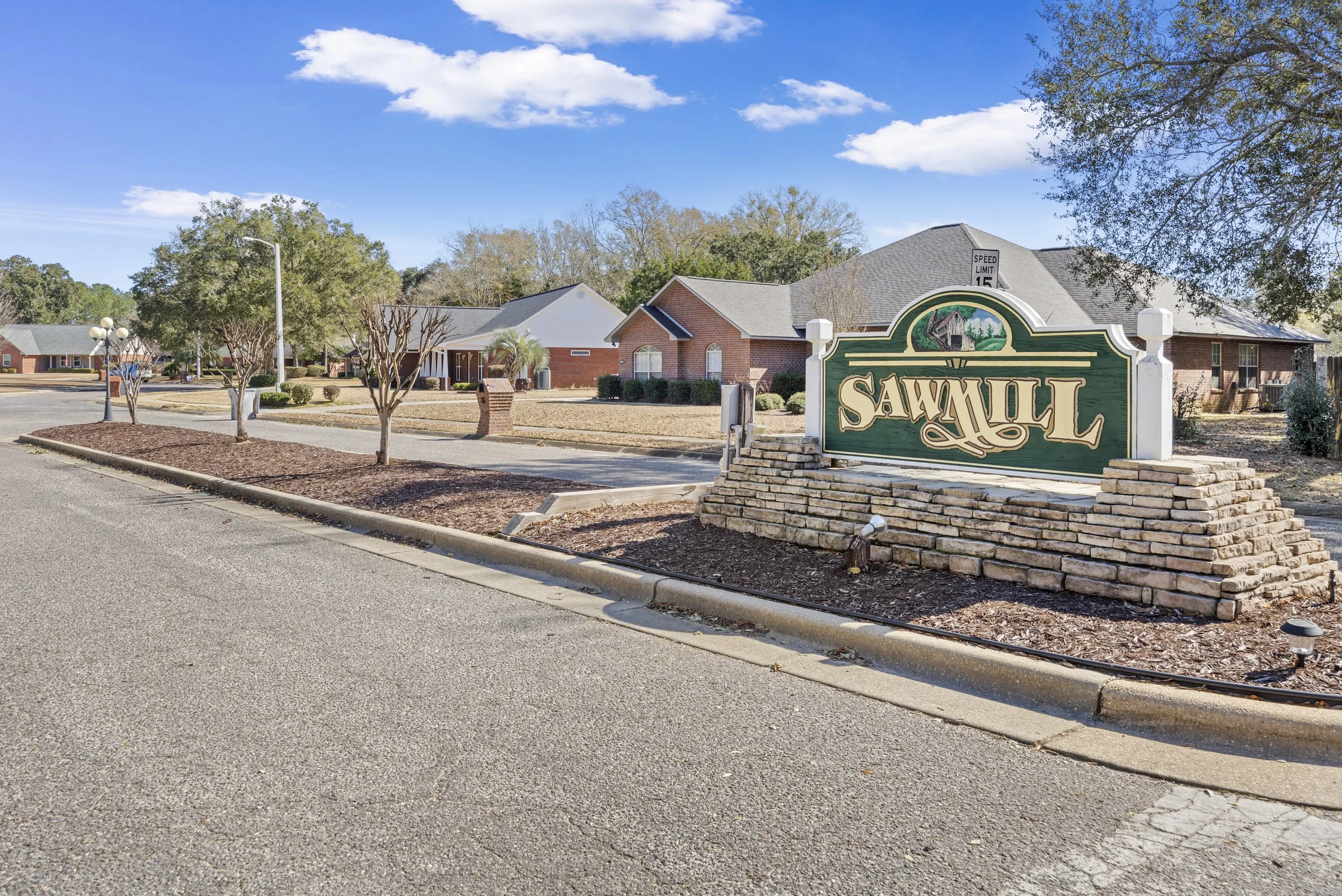 3656 Sawmill Circle2.jpg