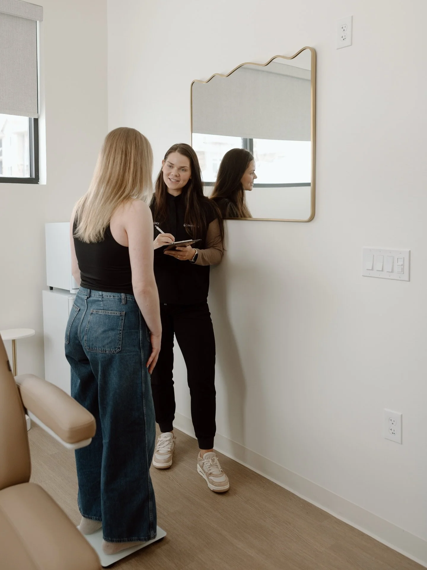 Summer is coming&hellip; and so is your glow-up ☀️ Long pool days, sunset walks, feeling confident in everything you wear, this is your sign to start your medical weight loss journey now so you can feel your best when it matters most 🤍