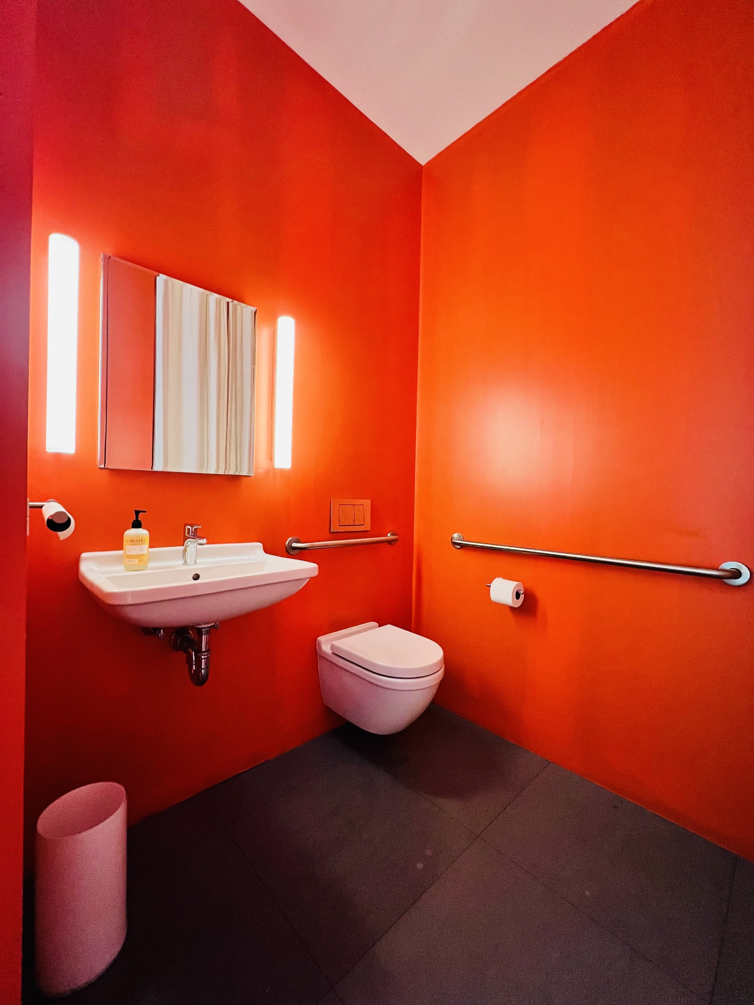 GALLERY_08.jpg