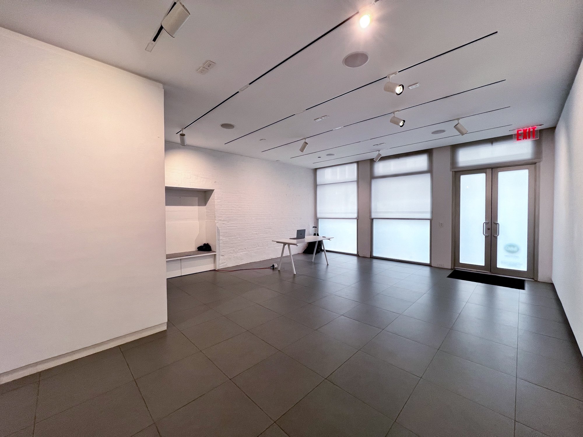 GALLERY_04.jpg