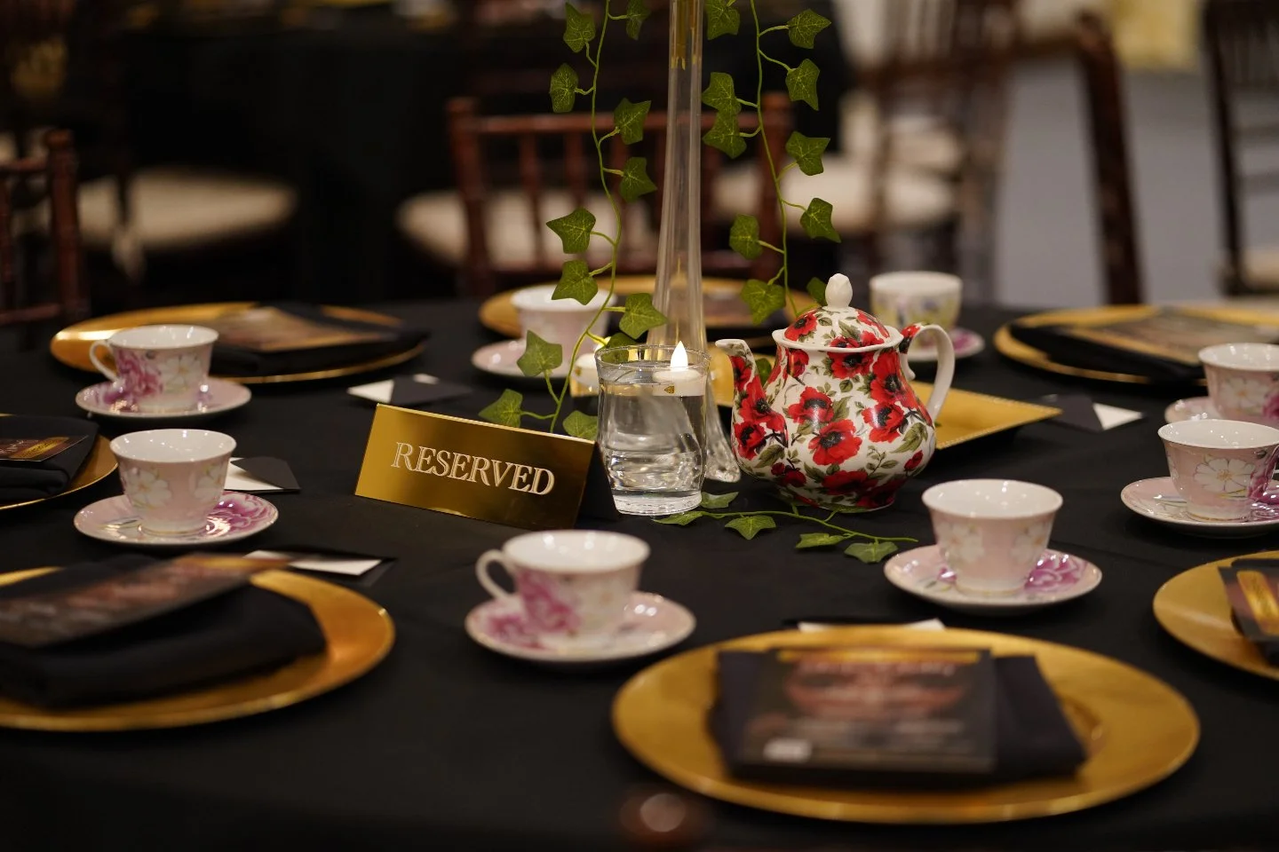 Styled to perfection at Glendalough Manor ✨🫖