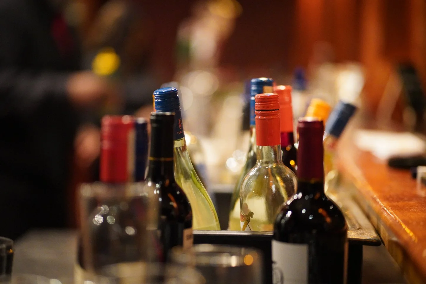 Sip, savour, celebrate &mdash; fine wines served in timeless surroundings at Glendalough Manor 🍷 #RaiseAGlass #GlendaloughManor #WeddingVenue