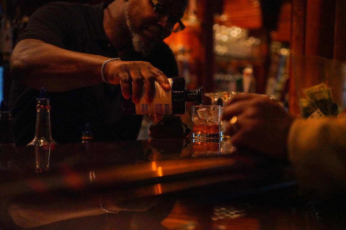 Welcome to Makenna's Place -  where the drinks are crafted, the conversation flows, and every night feels like a celebration. 🥃✨

📍Glendalough Manor - Tyrone, GA

#GlendaloughManor #MakennasPlace #EventVenue #PrivateEvents #CraftCocktails #OpenBar 