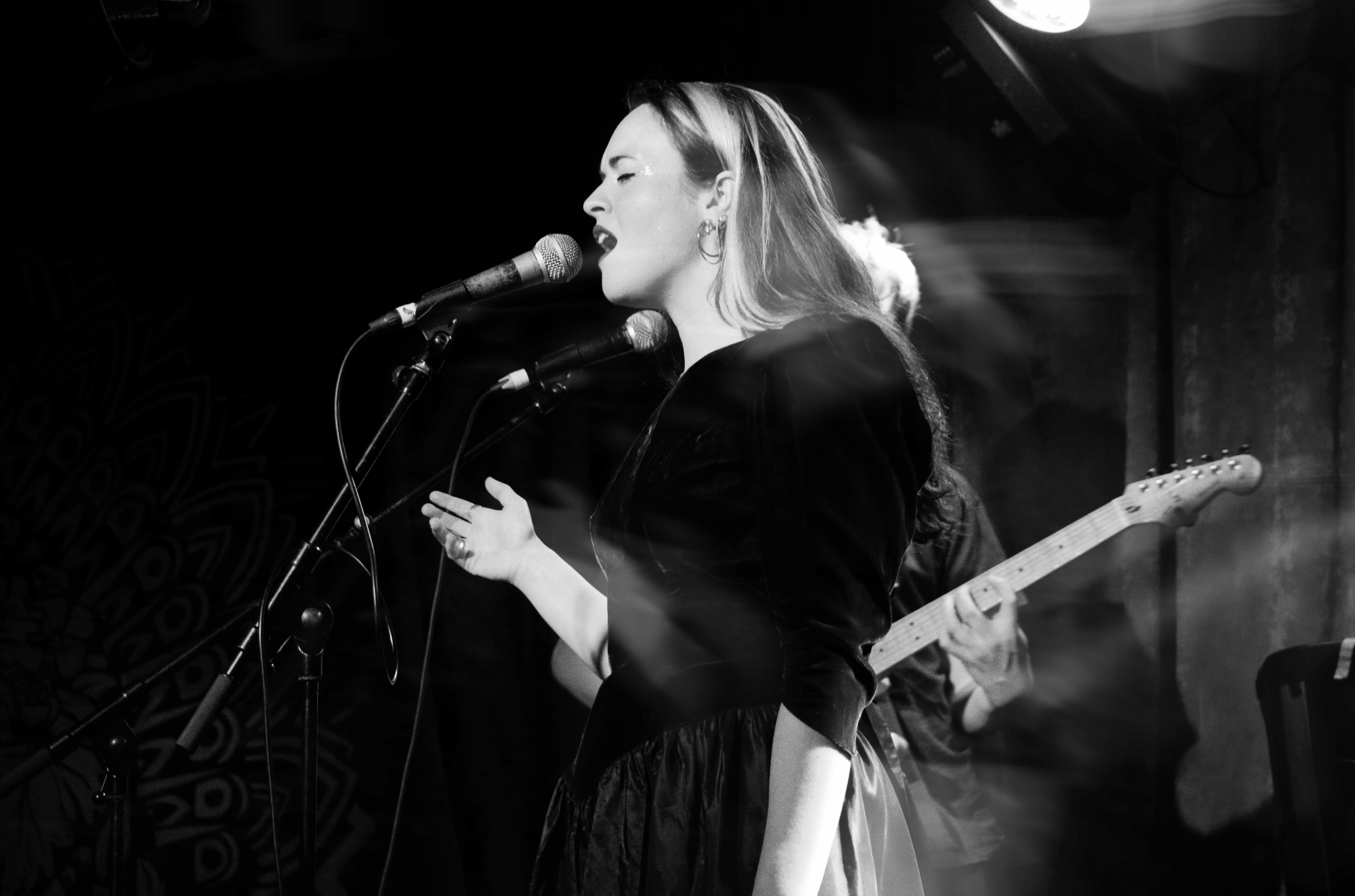 POESIE @ SHOWCASE #003 [the finsbury // apr 8 2026]
