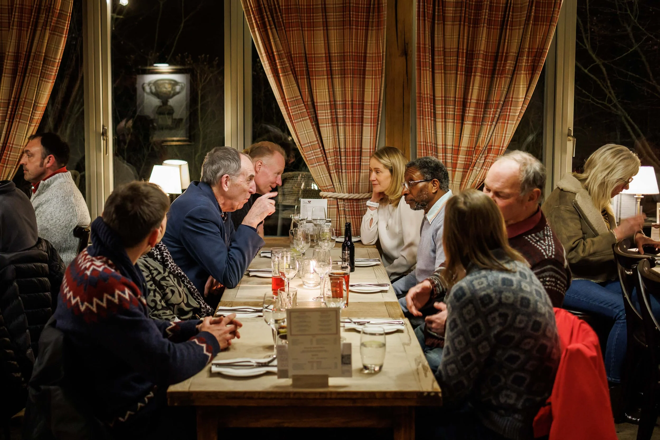 networking-dinner.jpg