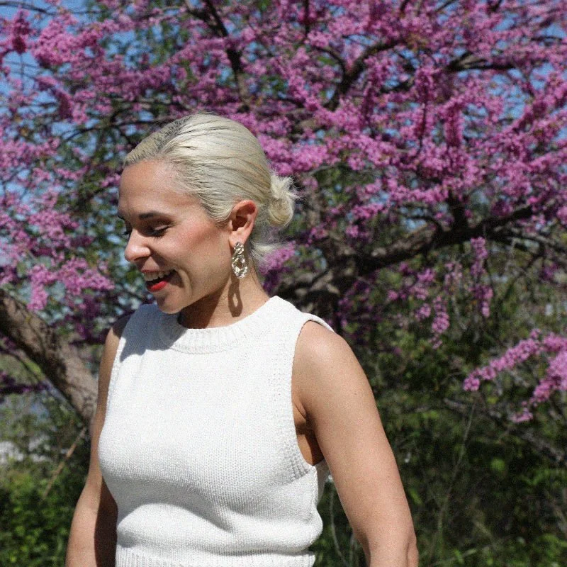 Anna Reyes offers Somatic Therapy New York