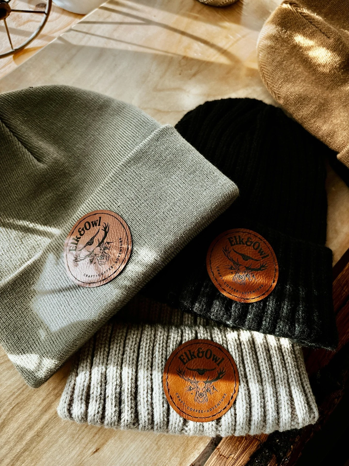 Is it toque weather yet?🎅Warm up with our stylish merch. 

Available online with delivery, or in person at 708 Main Ave West. Open Fridays, Saturdays and Sundays til 4pm (October to April). 

ElkOwl.ca