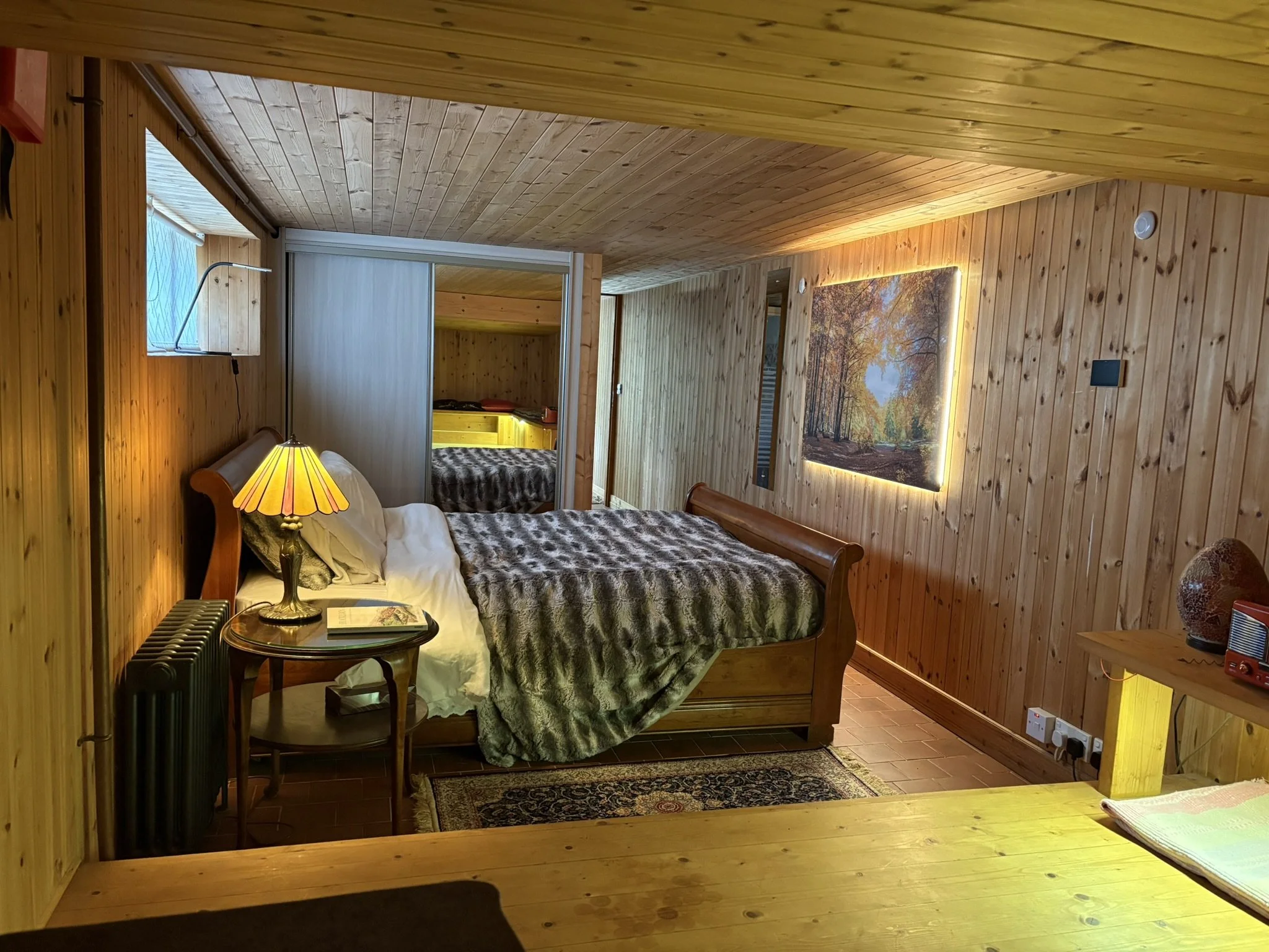 August Space to Pause Weekend Retreat - Sanctuary Apartment