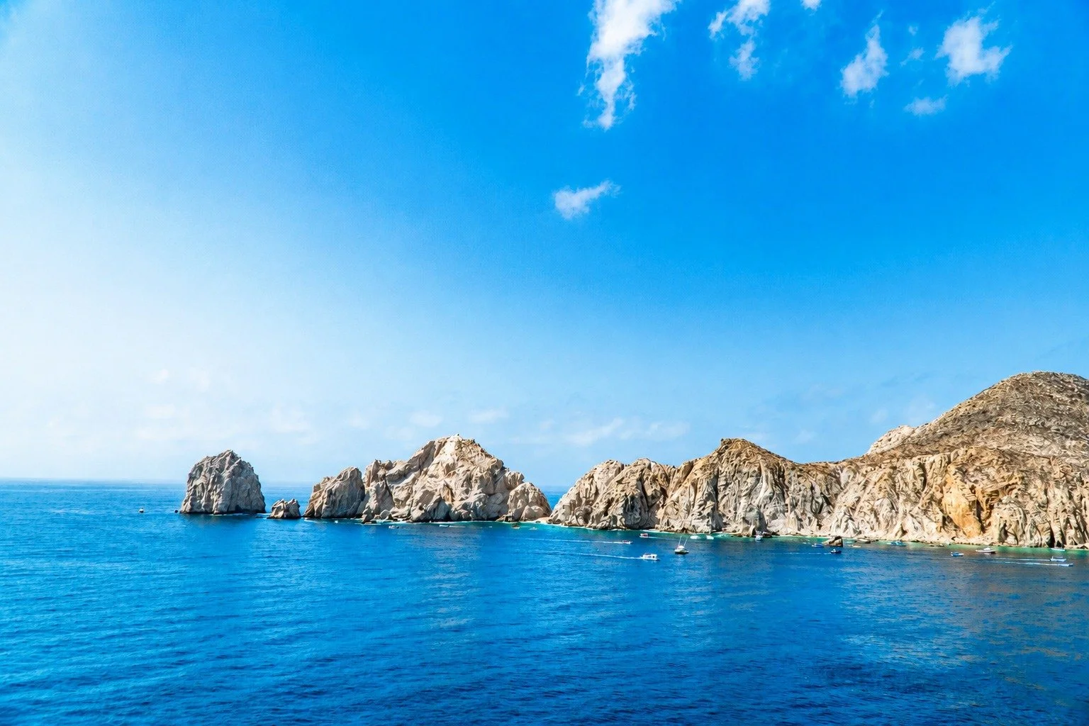 Arch Tour and Lover's Beach Image 1