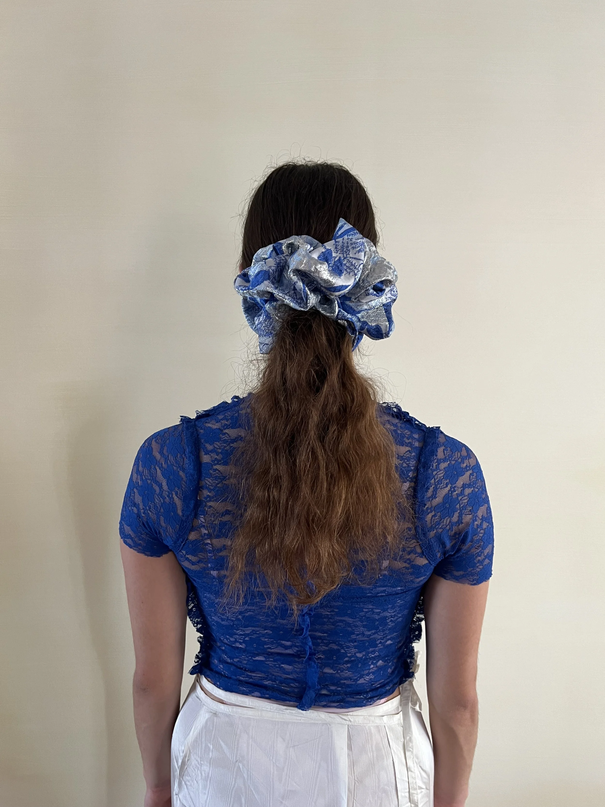 WONDER Full-Blown Scrunchie Blue and Silver Brocade