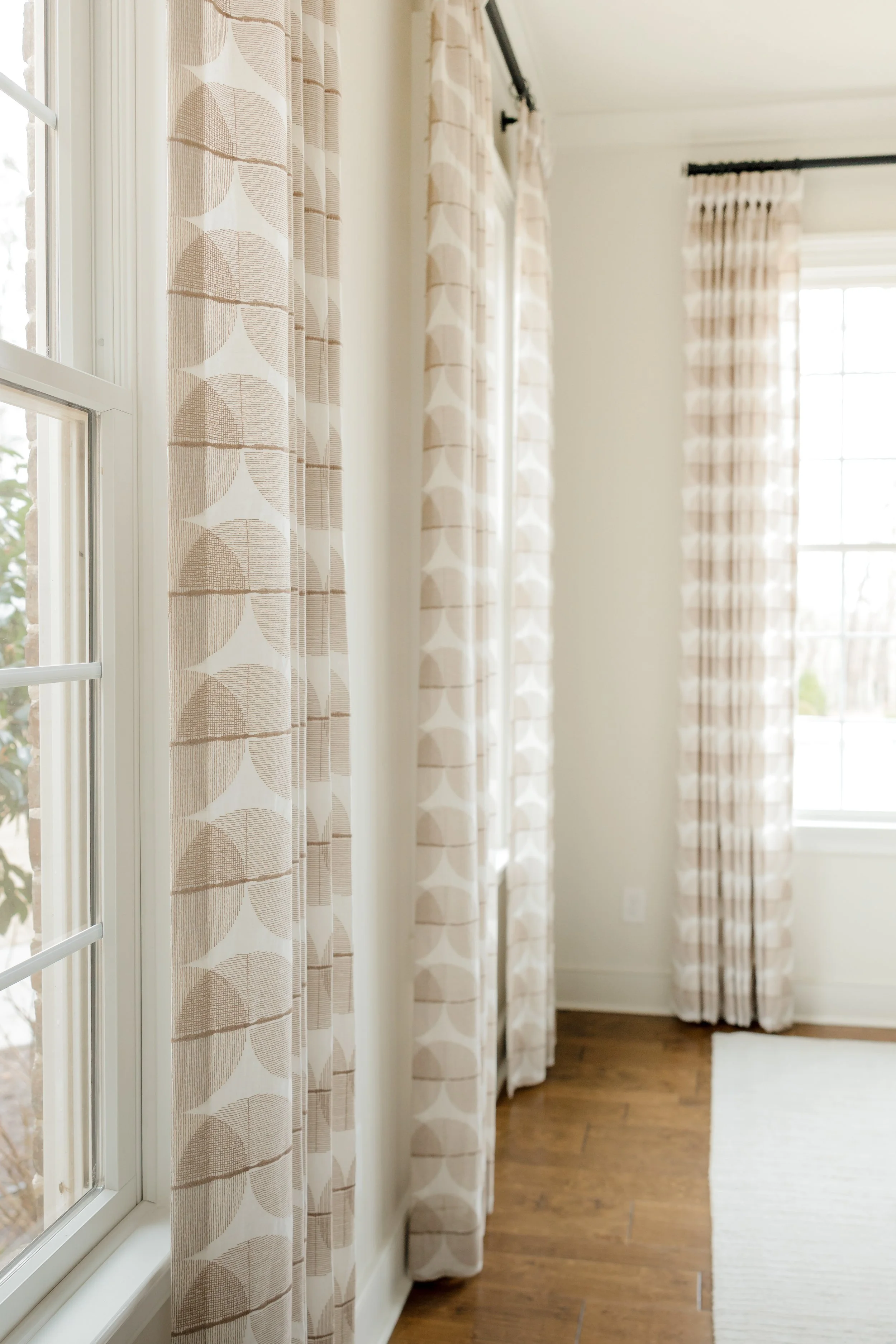 Close-up of curated décor and finishes selected by Cossart Design, emphasizing texture, pattern, and luxurious details throughout the Allendale home. Every element reinforces a cohesive, elevated interior.
#InteriorDetails #CustomDesign #CossartDesig